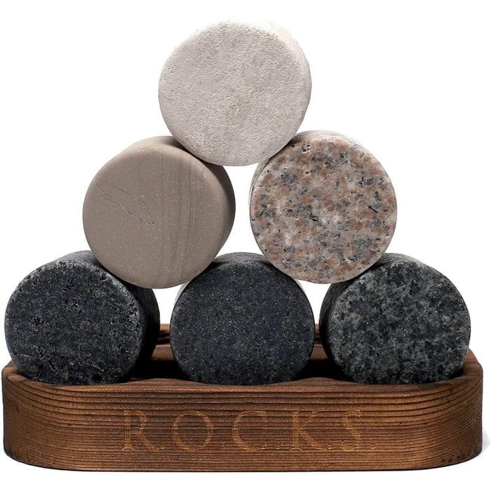 Whiskey Kühlsteine aus Naturgranit – Rundes 6er‑Set in Premium‑Geschenkbox