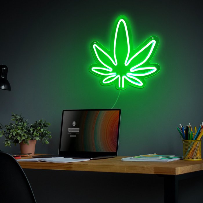 Weed Neon Lamp – LED Cannabisblatt USB-Leuchte, 32 cm