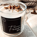 Duftkerze „Wenn ich brenne, ist Feierabend“ – Orange & Thymian, Rapswachs, Glas mit Holzdeckel