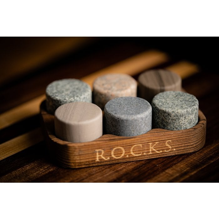 ROCKS™ Whiskey Decanter Geschenkset – 650 ml Karaffe, 2 Kristallgläser & 6 Granit Kühlsteine