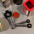 Cat Measuring Spoons Kikkerland Bild 1
