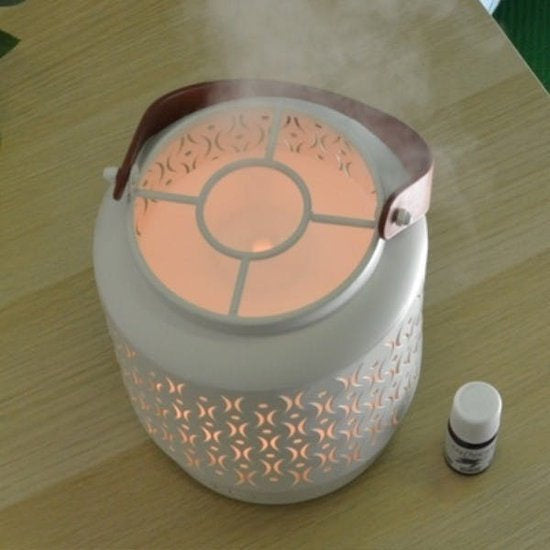Duft Diffusor mit LED-Beleuchtung – Stimmungslicht und Aromatherapie in einem