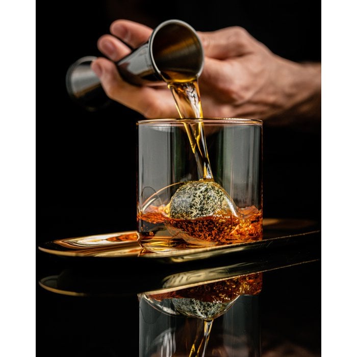 Whiskey Kühlsteine aus Naturgranit – Rundes 6er‑Set in Premium‑Geschenkbox